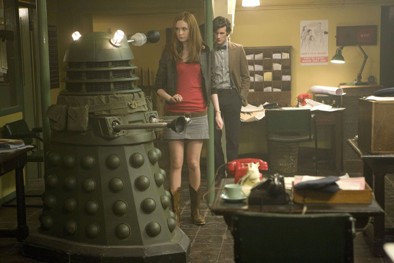 doctor who victory of the daleks karen gillan matt smith