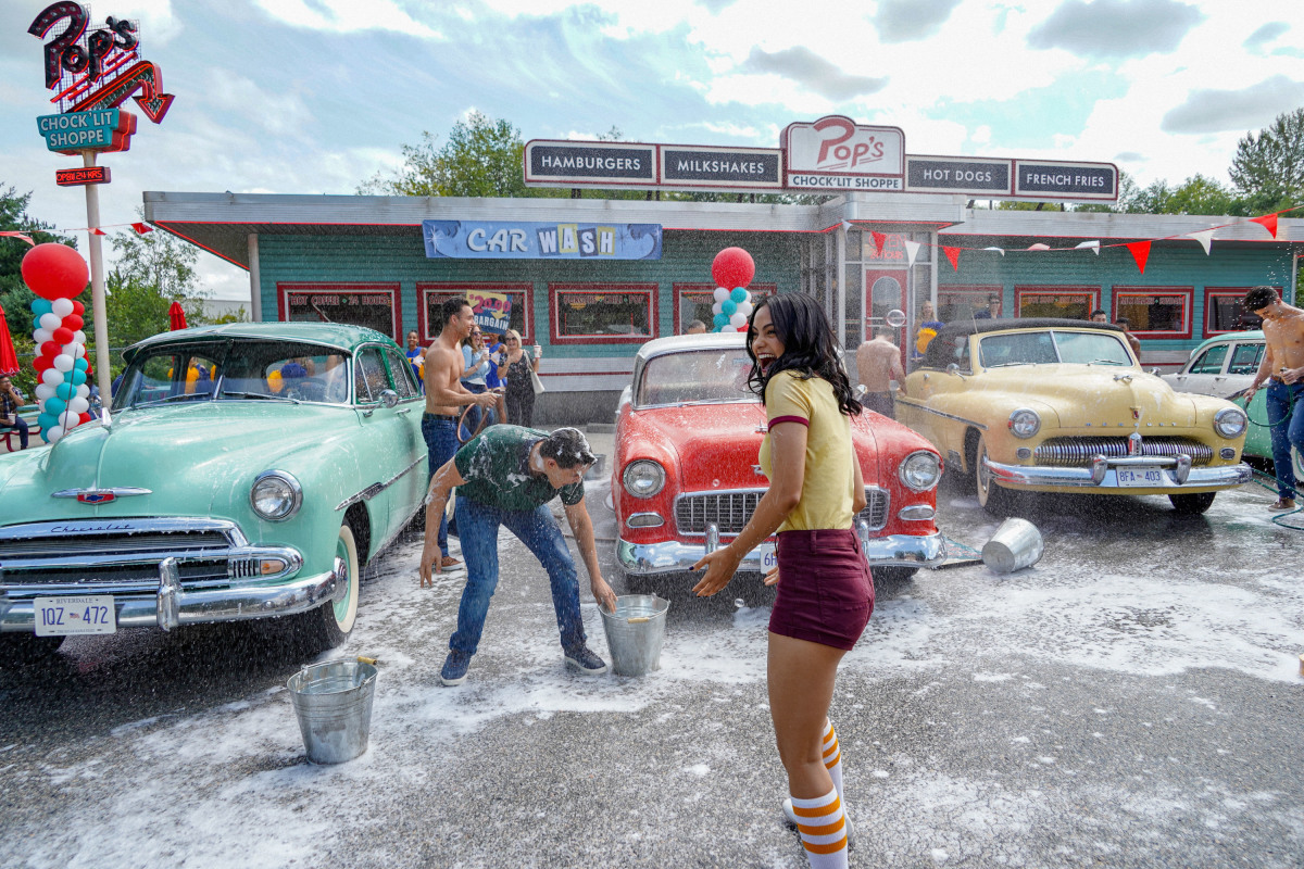 Riverdale Photos "Chapter Sixty Dog Day Afternoon" KSiteTV Riverdale Photos "Chapter Sixty Dog Day Afternoon" KSiteTV