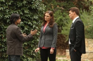 Bones-Ep808-sc-13_0019