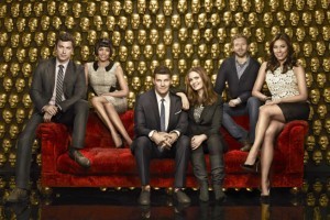 bones_06-group-wall_0421_pw4