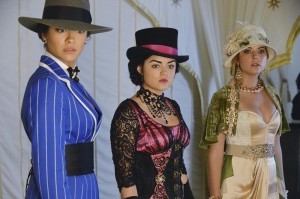 SHAY MITCHELL, LUCY HALE, ASHLEY BENSON