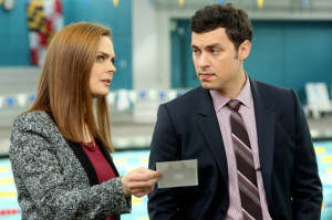 Bones_ep921_sc16_0141