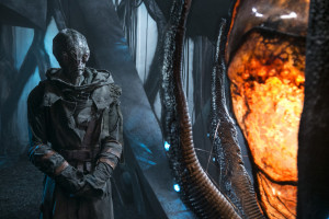 24051_012_0464_R_6946_