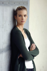 EMMA ISHTA