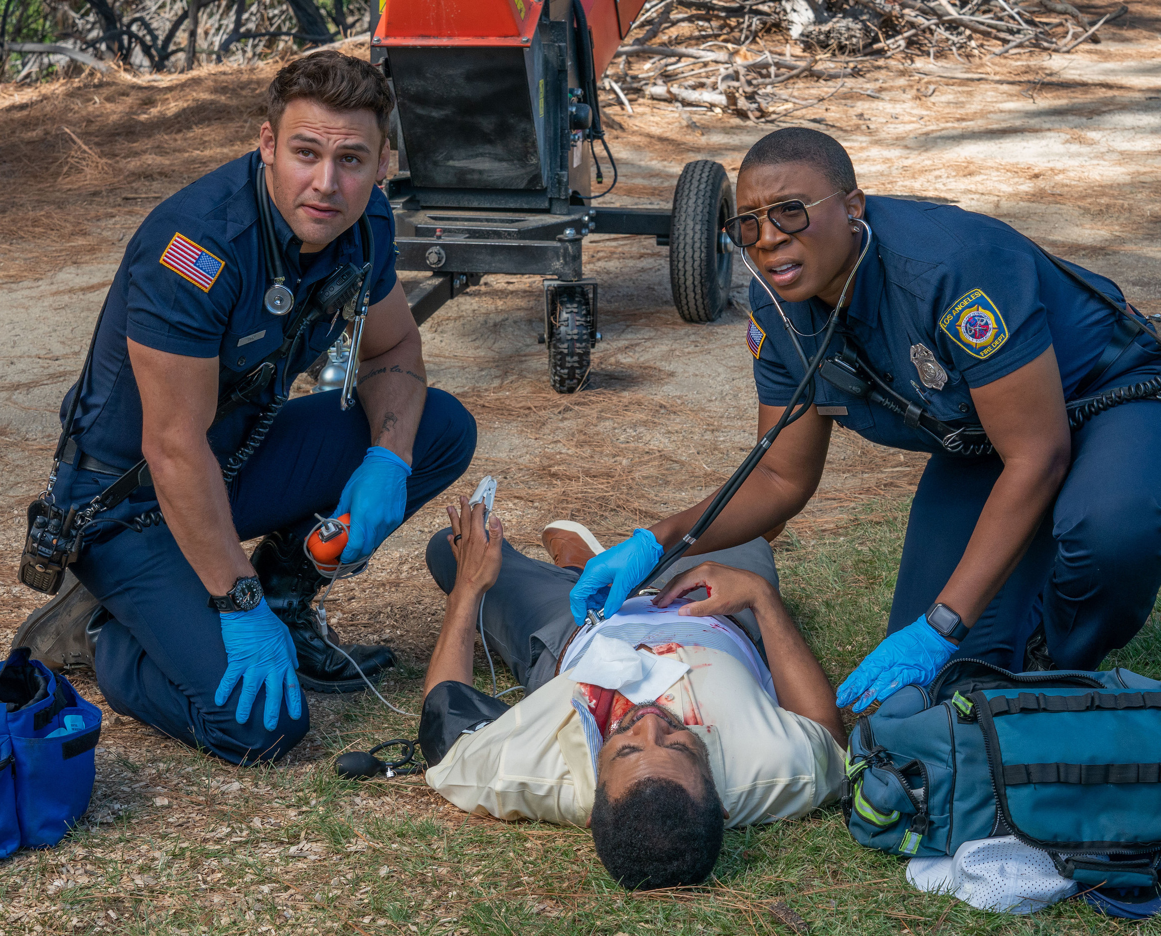 9-1-1: L-R: Ryan Guzman and Aisha Hinds in the 6'th season premiere of 9-1-1 airing Monday, Sep. 19 (8:00-900 PM ET. On FOX. ©2022 FOX Media LLC. Cr: Jack Zeman /FOX 9-1-1: L-R: Ryan Guzman and Aisha Hinds in the 6'th season premiere of 9-1-1 airing Monday, Sep. 19 (8:00-900 PM ET. On FOX. ©2022 FOX Media LLC. Cr: Jack Zeman /FOX