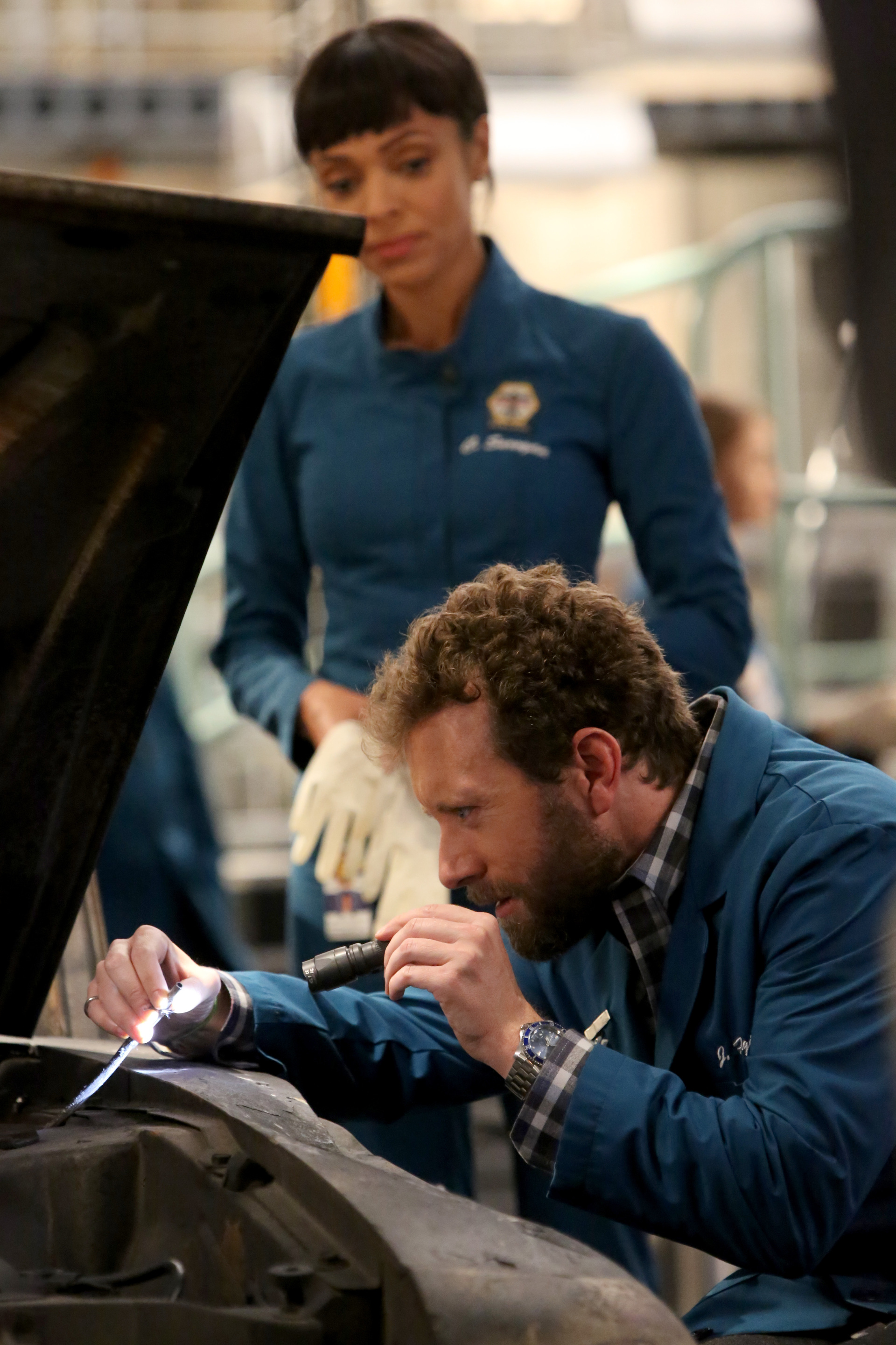 BONES: L-R: Tamara Taylor and TJ Thyne in the "The Murder Of The Meninist" episode of BONES airing Thursday, April 21 (9:00-10:00 PM ET/PT) on FOX.  ©2016 Fox Broadcasting Co.  Cr:  Patrick McElhenney/FOX BONES: L-R: Tamara Taylor and TJ Thyne in the "The Murder Of The Meninist" episode of BONES airing Thursday, April 21 (9:00-10:00 PM ET/PT) on FOX.  ©2016 Fox Broadcasting Co.  Cr:  Patrick McElhenney/FOX