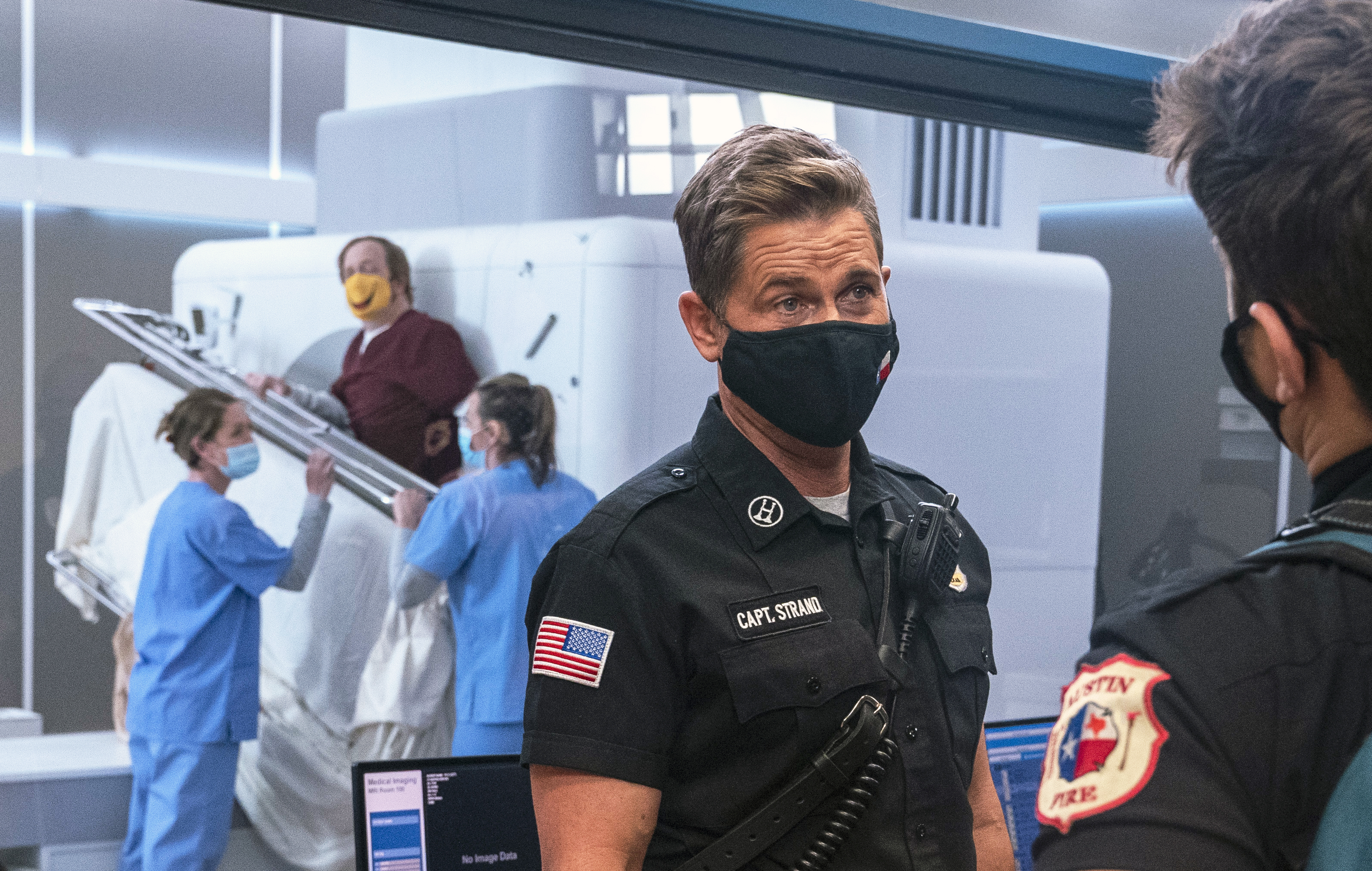 9-1-1: LONE STAR: Rob Lowe in the “Displaced” episode of 9-1-1: LONE STAR airing Monday, March 1 (9:01-10:00 PM ET/PT) on FOX. © 2021 Fox Media LLC. CR: Jack Zeman/FOX. 9-1-1: LONE STAR: Rob Lowe in the “Displaced” episode of 9-1-1: LONE STAR airing Monday, March 1 (9:01-10:00 PM ET/PT) on FOX. © 2021 Fox Media LLC. CR: Jack Zeman/FOX.