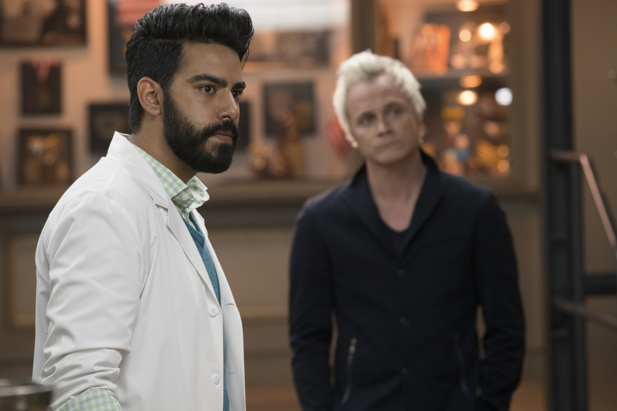 IZOMBIE IZOMBIE