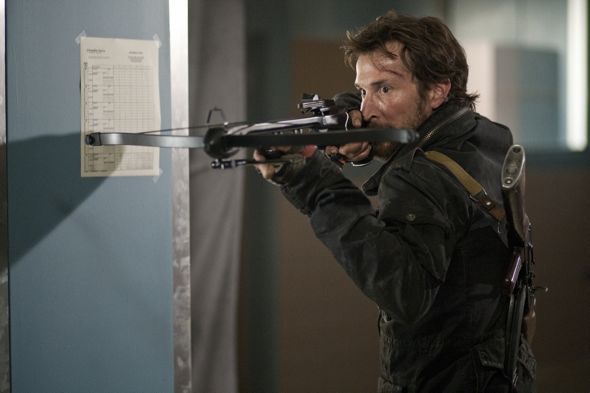 Falling Skies - "Silent Kill" Falling Skies - "Silent Kill"