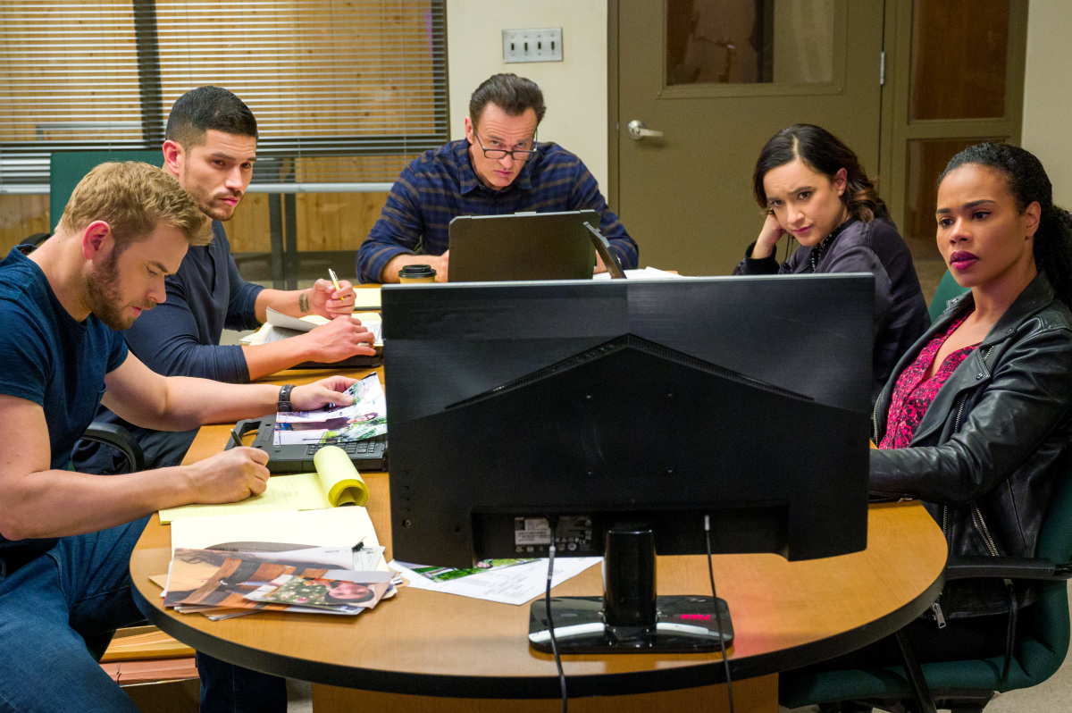 FBI: MOST WANTED FBI: MOST WANTED