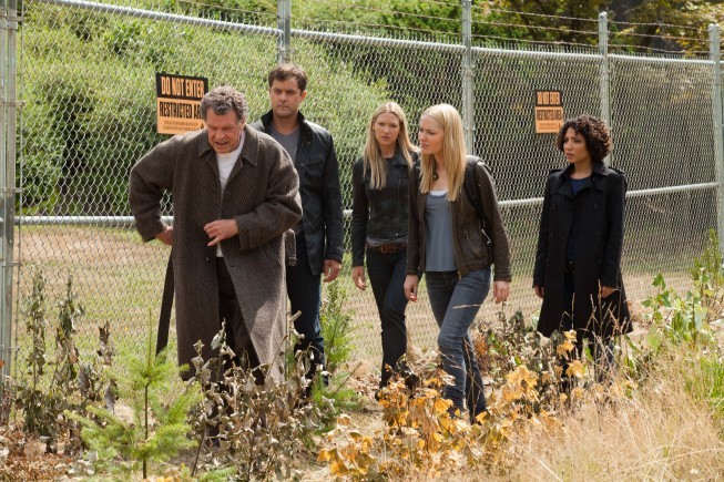 FRINGE: Walter (John Noble, L), Peter (Josh Jackson, second from L), Olivia (Anna Torv, C), Etta (guest star Georgina Haig, second from R) and Astrid (Jasika Nicole, R) search the Harvard campus for a hidden tunnel in the "In Absentia" episode of FRINGE airing Friday, Oct. 5  (9:00-10:00 PM ET/PT) on FOX. ©2012 Fox Broadcasting Co. CR: Liane Hentscher/FOX FRINGE: Walter (John Noble, L), Peter (Josh Jackson, second from L), Olivia (Anna Torv, C), Etta (guest star Georgina Haig, second from R) and Astrid (Jasika Nicole, R) search the Harvard campus for a hidden tunnel in the "In Absentia" episode of FRINGE airing Friday, Oct. 5  (9:00-10:00 PM ET/PT) on FOX. ©2012 Fox Broadcasting Co. CR: Liane Hentscher/FOX