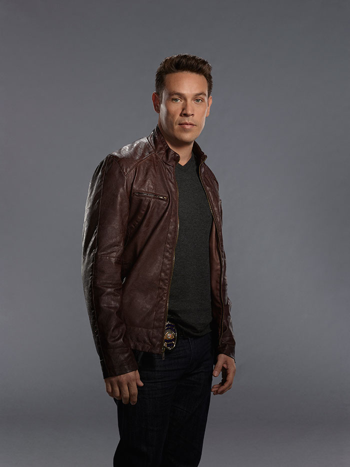 luc_02-Dan-Seamless_0240.rc_hires1 luc_02-Dan-Seamless_0240.rc_hires1