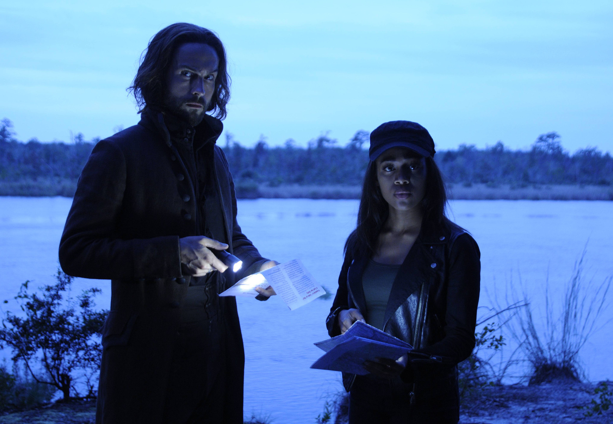 SLEEPY HOLLOW: Ichabod (Tom Mison, L) and Abbie (Nicole Beharie, R) are on a quest to find a weapon of ultimate power to kill Moloch in the "Magnum Opus" episode of SLEEPY HOLLOW airing Monday, Nov. 24 (9:00-10:00 PM ET/PT) on FOX. ©2014 Fox Broadcasting Co. CR: Brownie Harris/FOX SLEEPY HOLLOW: Ichabod (Tom Mison, L) and Abbie (Nicole Beharie, R) are on a quest to find a weapon of ultimate power to kill Moloch in the "Magnum Opus" episode of SLEEPY HOLLOW airing Monday, Nov. 24 (9:00-10:00 PM ET/PT) on FOX. ©2014 Fox Broadcasting Co. CR: Brownie Harris/FOX
