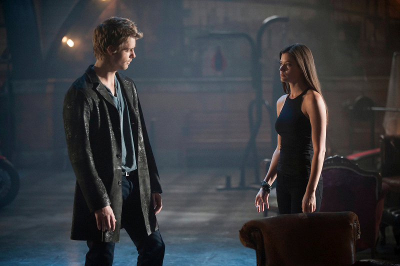 THE TOMORROW PEOPLE THE TOMORROW PEOPLE