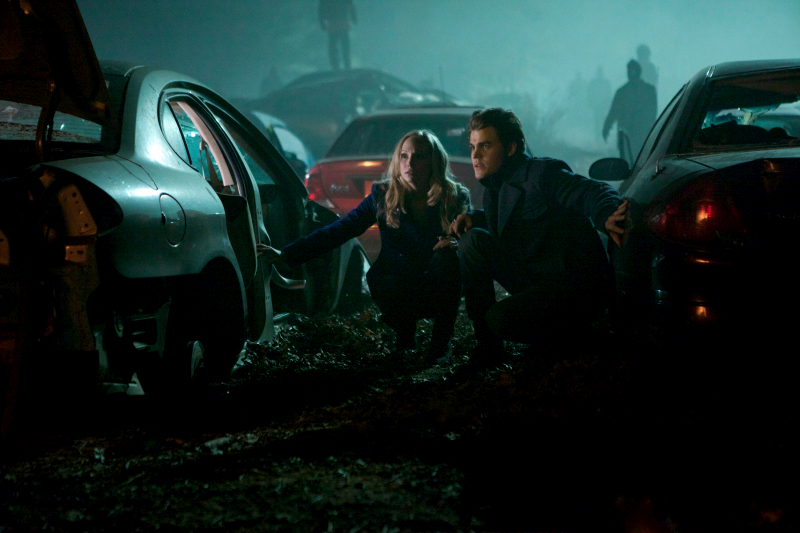 THE VAMPIRE DIARIES THE VAMPIRE DIARIES