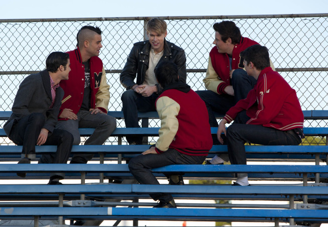 GLEE “Yes/No” Spoiler Images – Airs January 17