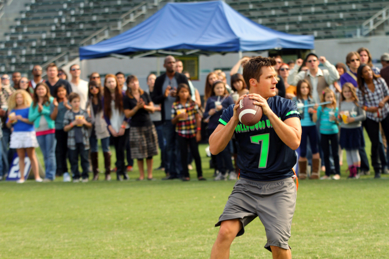 New 90210 Spoiler Photos Show #Realness