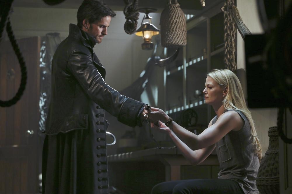 Once Upon A Time Season 3 Premiere Images & Description: “The Heart Of The Truest Believer”