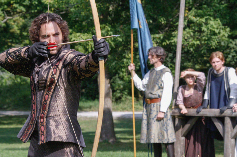 Reign 1.04 “Hearts and Minds” Recap