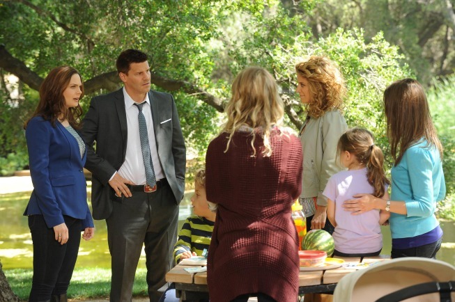 Bones Spoilers: “The Dude In The Dam” Images & Description