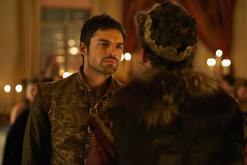 Reign Spoilers: “Getaway” Preview Images