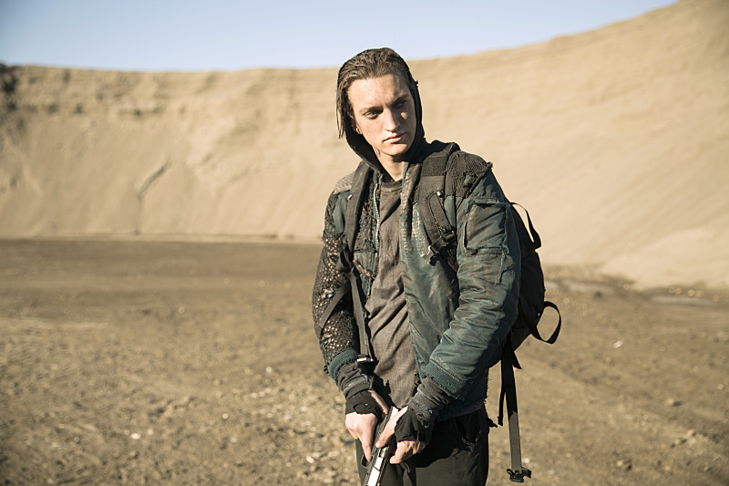 Interview: The 100’s Richard Harmon Previews Murphy’s Journey To The City Of Light