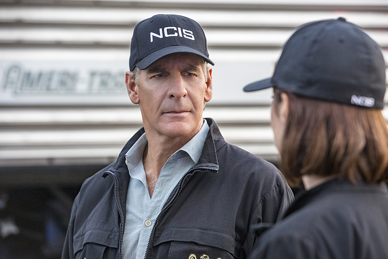 NCIS: New Orleans “No Man’s Land” Photos