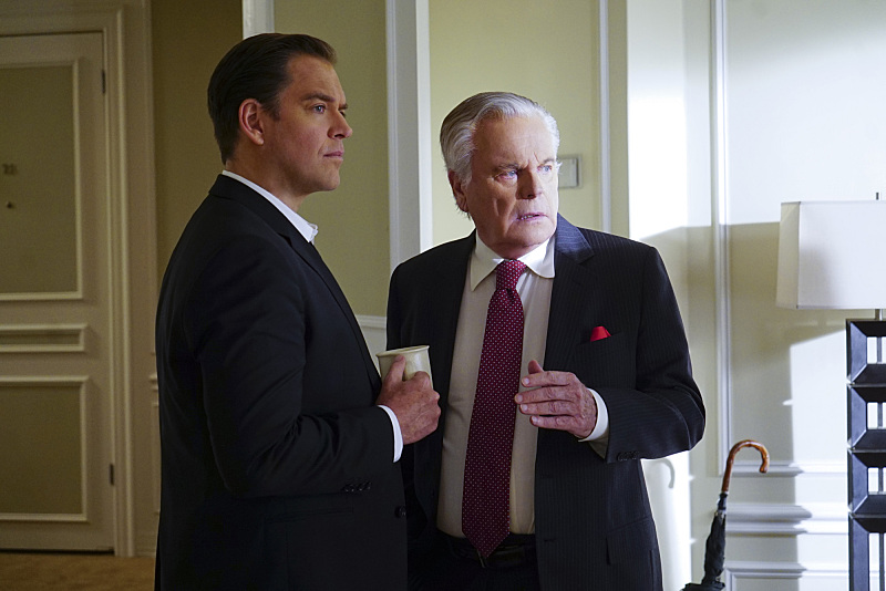 NCIS “Reasonable Doubts” Photos: Robert Wagner Guest Stars NCIS Robert Wagner