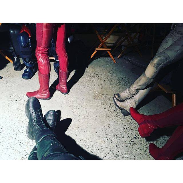 Heroes Assemble For DCTV Crossover