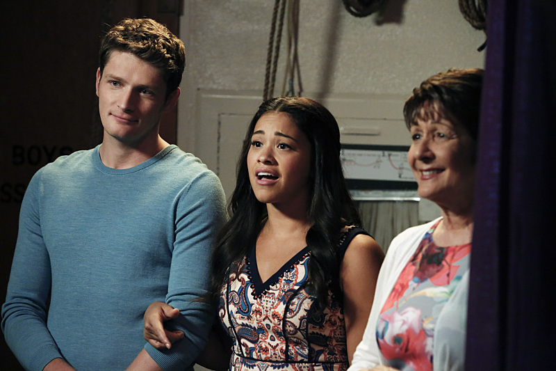 Jane the Virgin “Chapter Forty-Nine” Preview Images