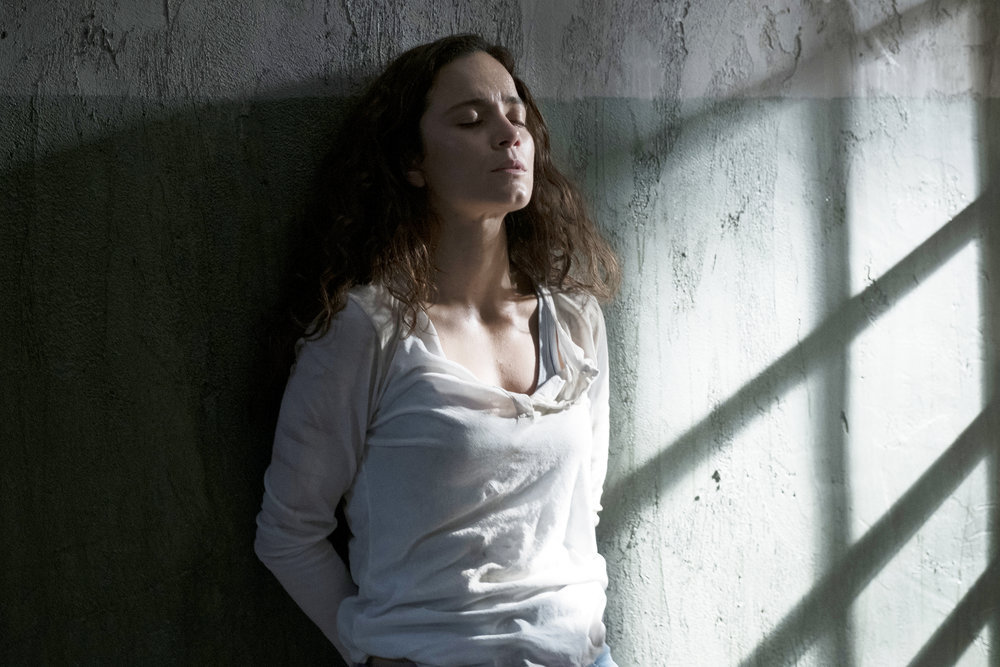Queen of the South Photos and Sneak Peek: “El Camino de la Muerte” Queen of the South