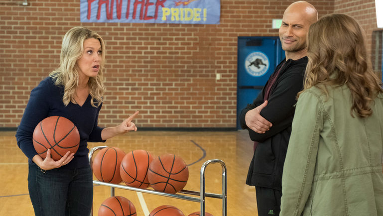 Playing House Cancelled by USA playing house