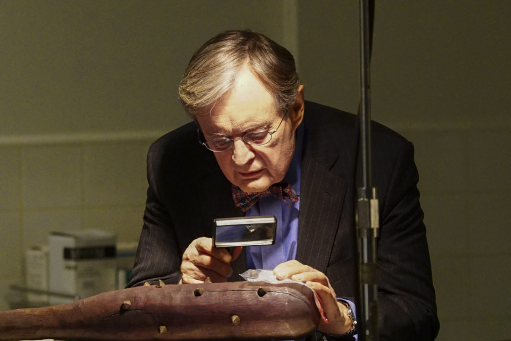 NCIS Tonight: “One Man’s Trash” with Mike Wolfe