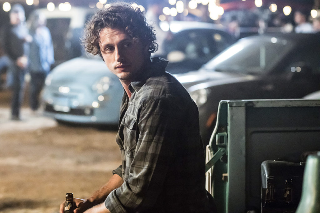 Roswell New Mexico Episode 3 Spoiler Photos: “Tearin’ Up My Heart”