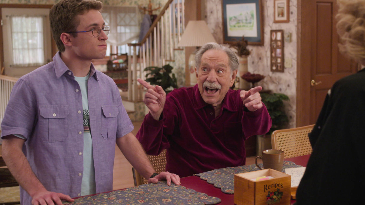 The Goldbergs “Couple Off” Photos: George Segal’s Last Episode
