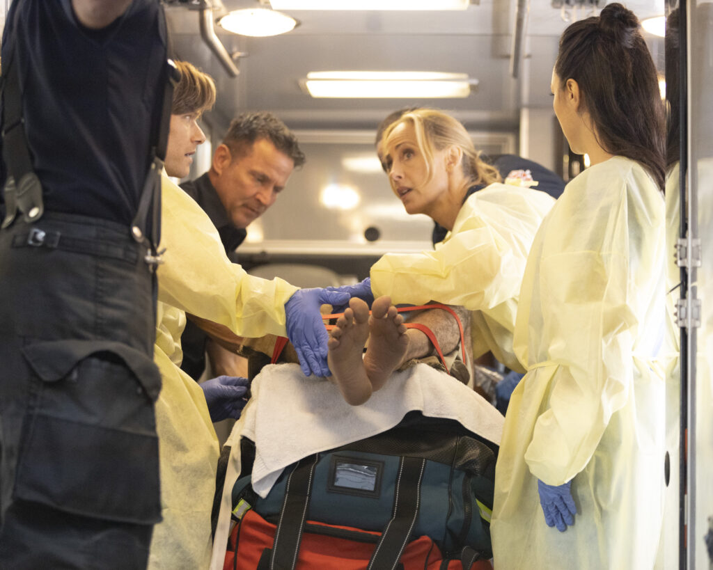 Grey’s Anatomy Fall Finale Photos: “Thunderstruck”